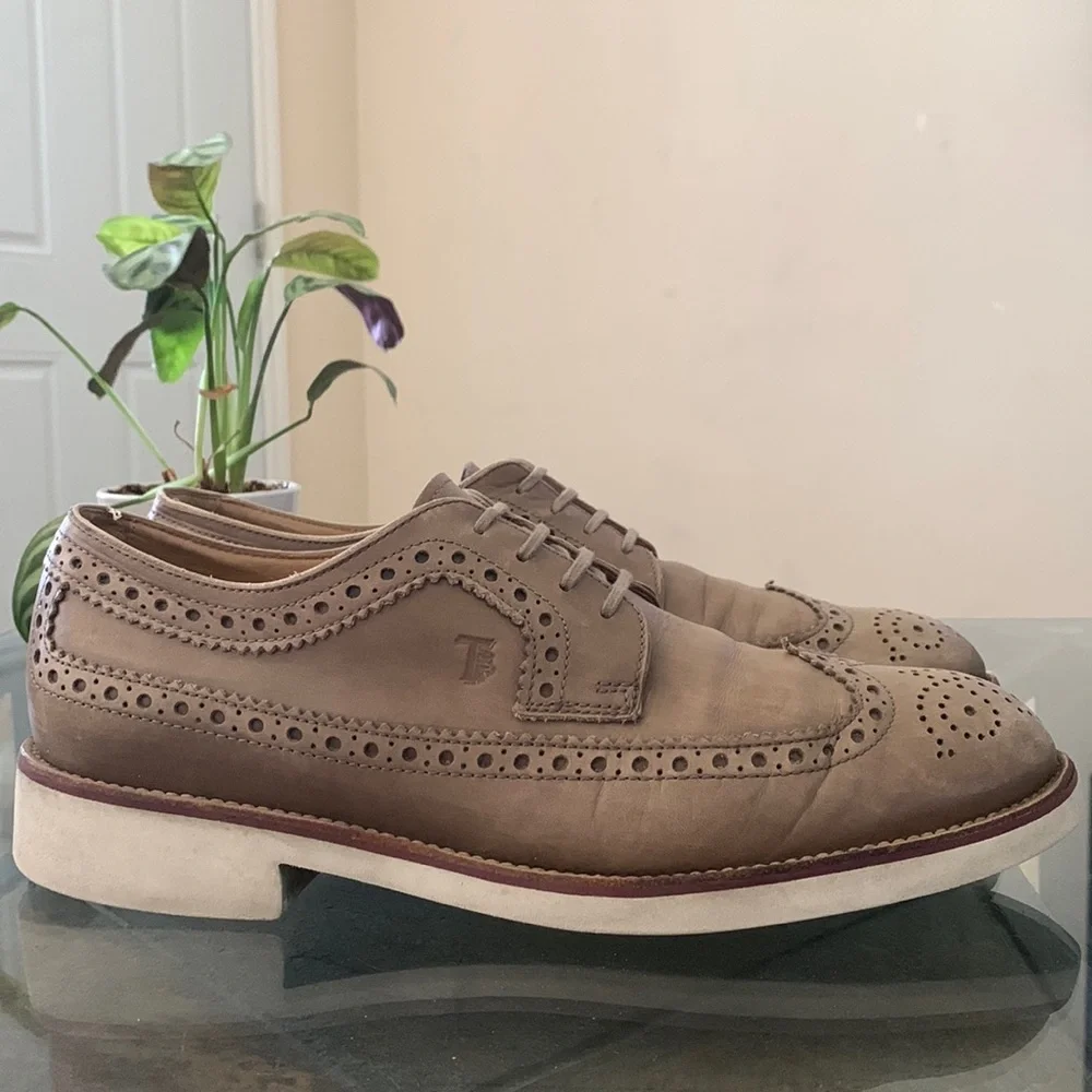 TOD’S Longwing Rubber Sole Brogues - Purposely Distressed